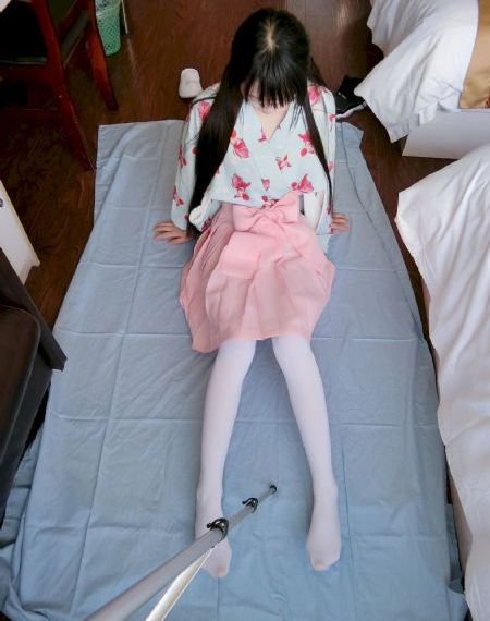 森泽佳奈女教师无删减版